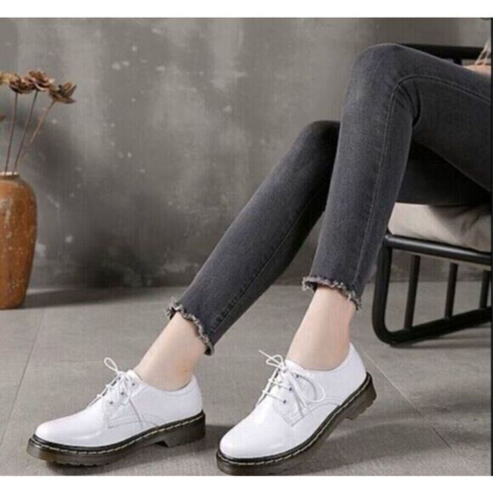 BAYQ Women’s Lug Sole Oxfords Low Cut sz 9 euro 41 NEW # box 372